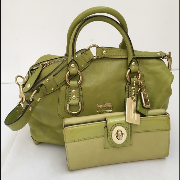 Coach Handbags - Coach bag with wallet